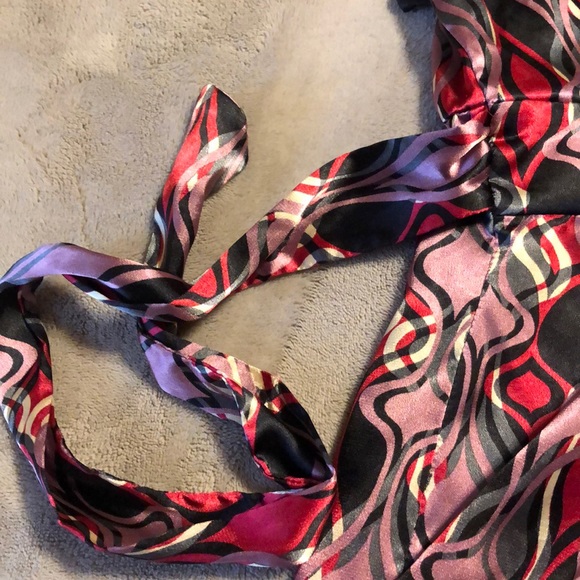 Anxiety tunic in black, red and purple - Picture 5 of 7